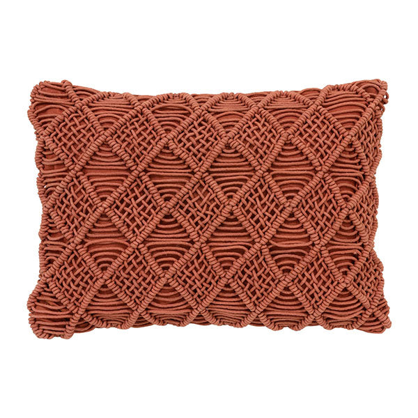 Macramé throw pillow - coral